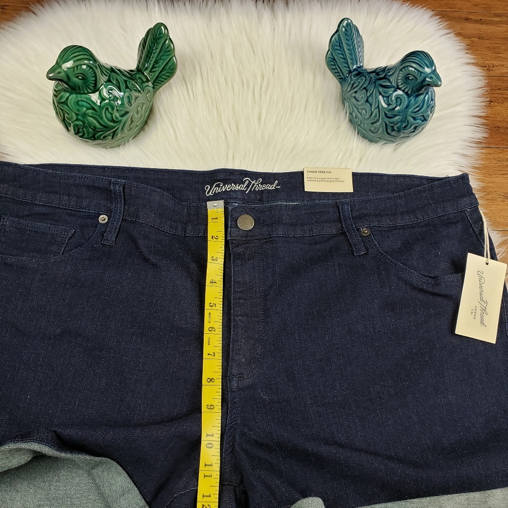 Universal Thread midi shorts 22W - Picture 5 of 10